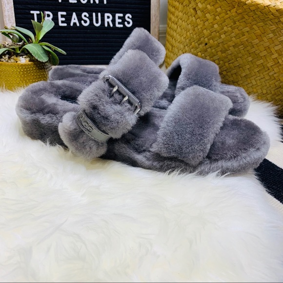 NEW UGG - Fuzz Yeah Slide Sandal 10 - Picture 3 of 13